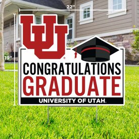 Interlocking U Graduation Lawn Sign